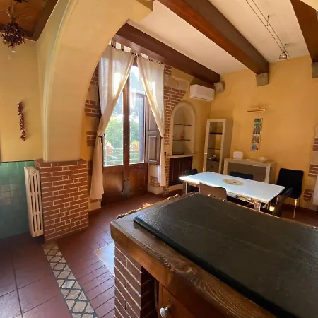 Apartment Casa Chiara, Roof Terrace, 100m To The Historical Center Lecce
