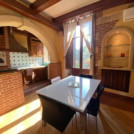 Casa Chiara, Roof Terrace, 100m To The Historical Center * Lecce